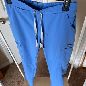 FIGS XS-Petite Yola Skinny Scrubs pants in blue